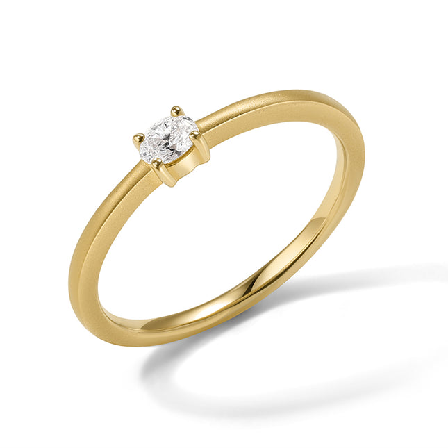 GJ Classic Oval Lab-grown Diamond Ring in 14k yellow gold