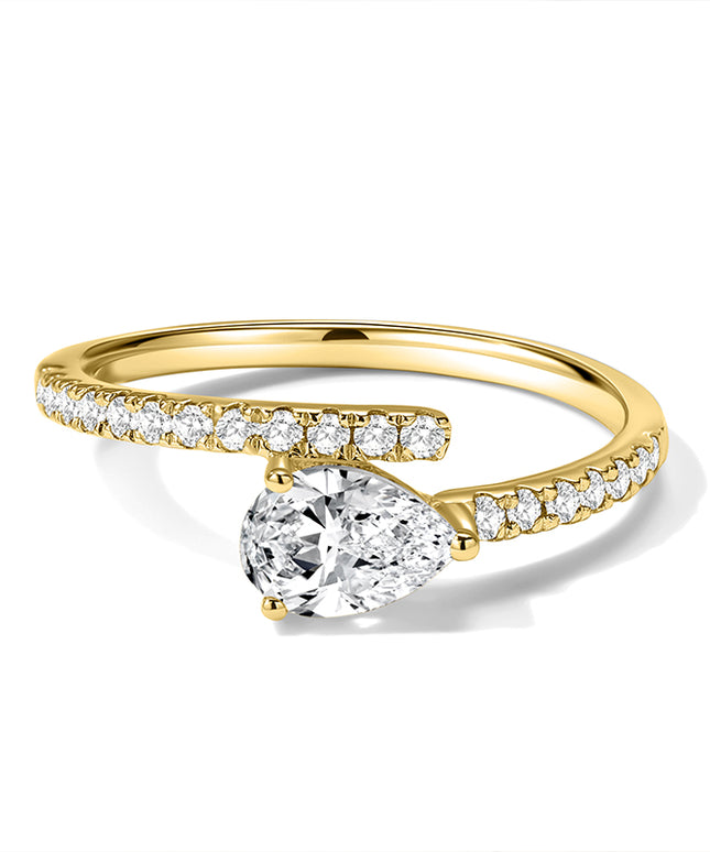 Shiny Drop Pear Solitaire Lab-grown Diamond Engagement Ring