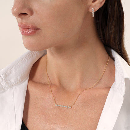 Shiny I Lab-grown Diamond Bar Necklace